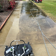 Concrete-cleaning-at-the-Rocky-Mount-reservoir 1